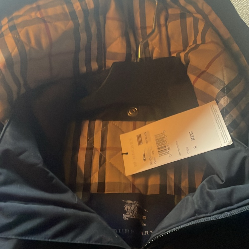 Brand new Women’s black Burberry London coat